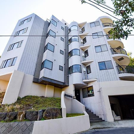 Seaside Resort Minami Atami Ichibankan Екстер'єр фото