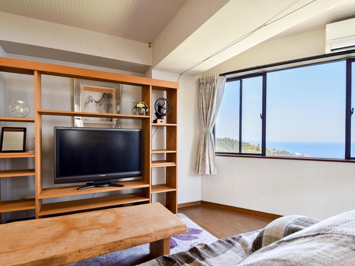 Seaside Resort Minami Atami Ichibankan Екстер'єр фото